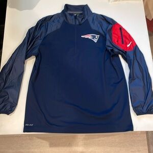 Men’s Nike New England Patriots Coach’s 1/4 Zip Size Large
